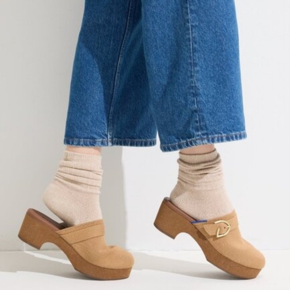 Shoes - ROTHY'S The Buckle Clog Brown Butternut Women’s US 7.5 EU 37.5 UK 5 New W/ Box